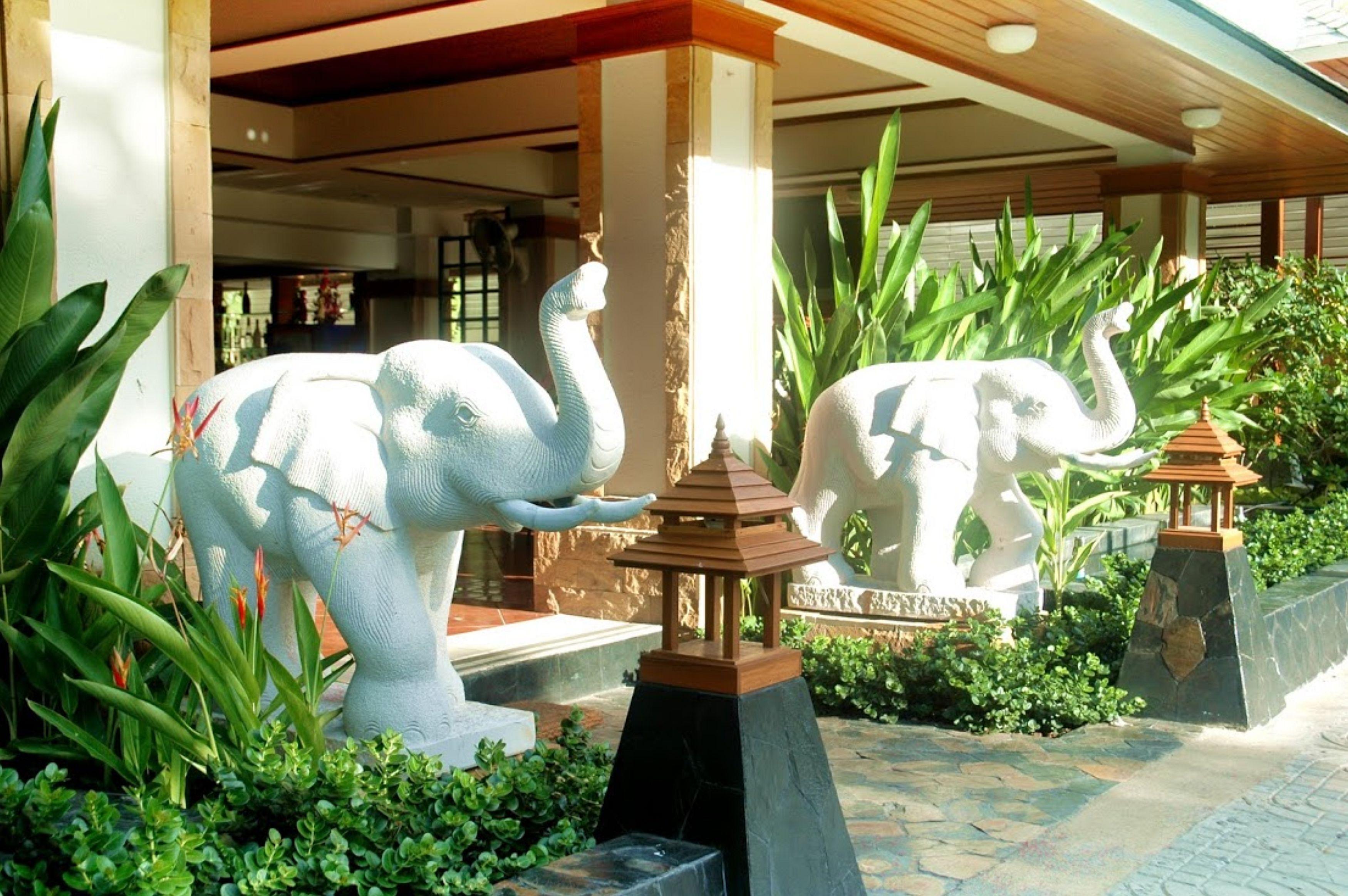 Royal Ivory Sukhumvit Nana Hotell Bangkok Eksteriør bilde